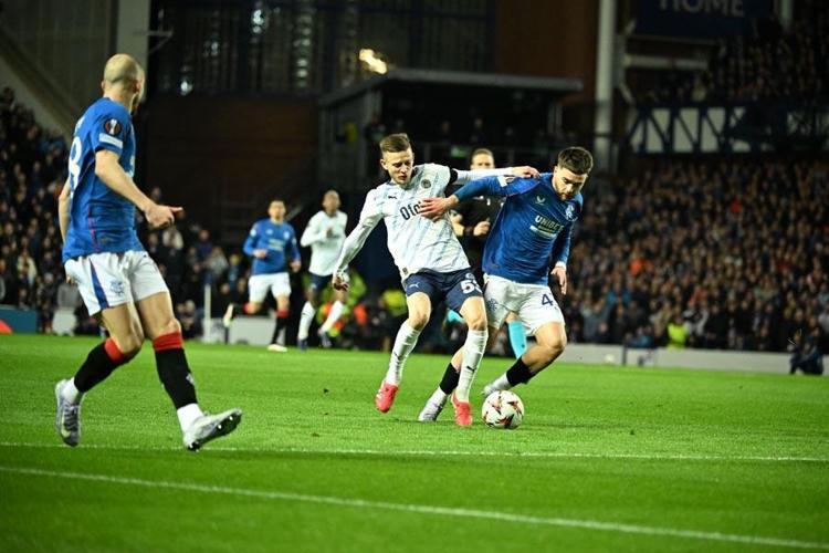 Rangers Fenerbahçe maçından tur atlayanı penaltılar belirledi