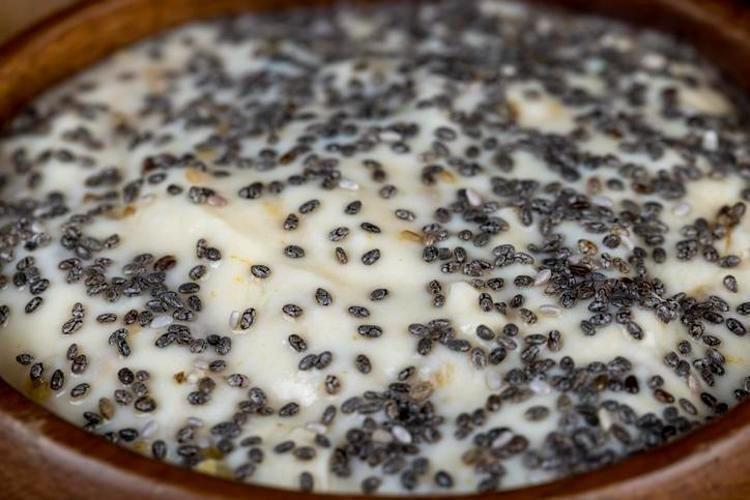 CHİA TOHUMU KULLANIRKEN DİKKAT EDİLMESİ GEREKENLER