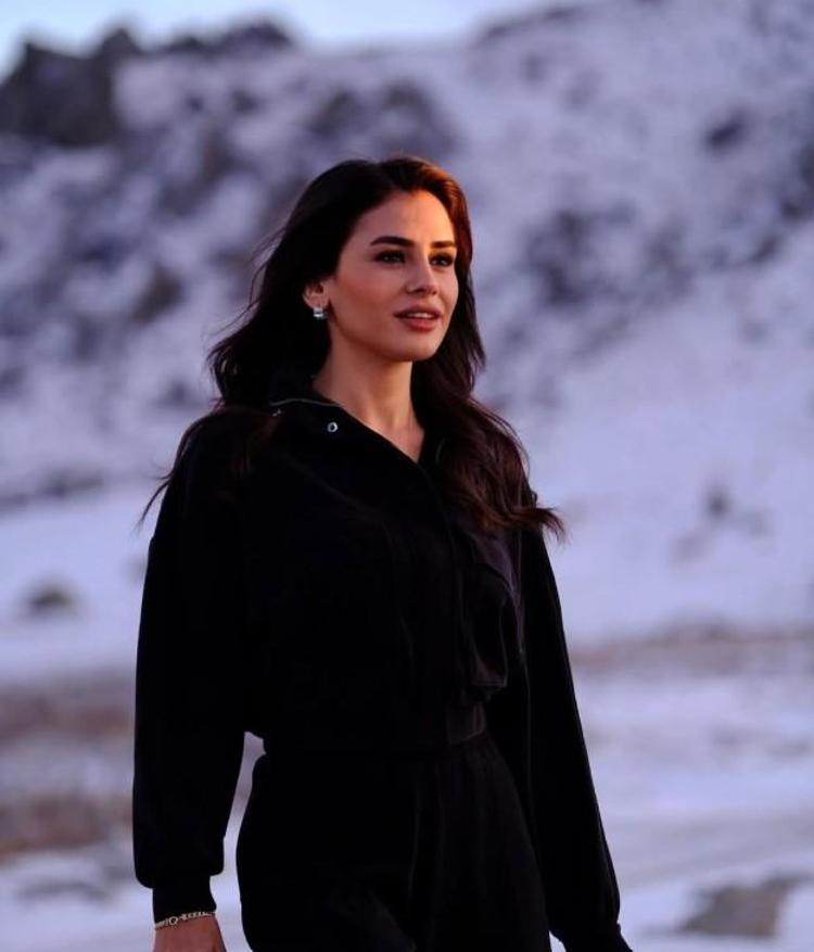 ÇAĞLAR HAZAL KİMDİR