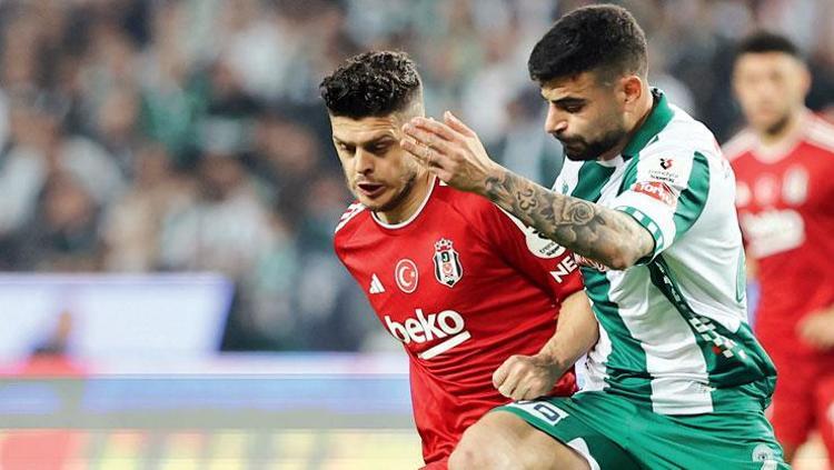 Konyaspor Beşiktaş maçında tarihi skor Konyada Kartala büyük şok: 9 kişiye karşı ilk yenilgi