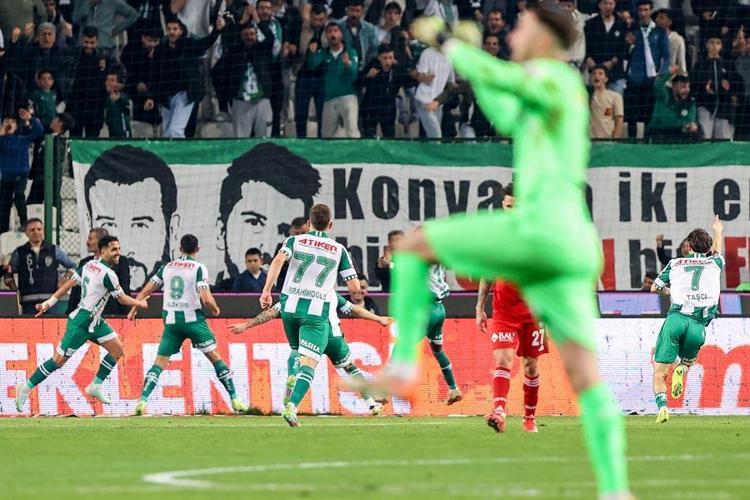 8 KİŞİ KALSAK YİNE YENERDİK