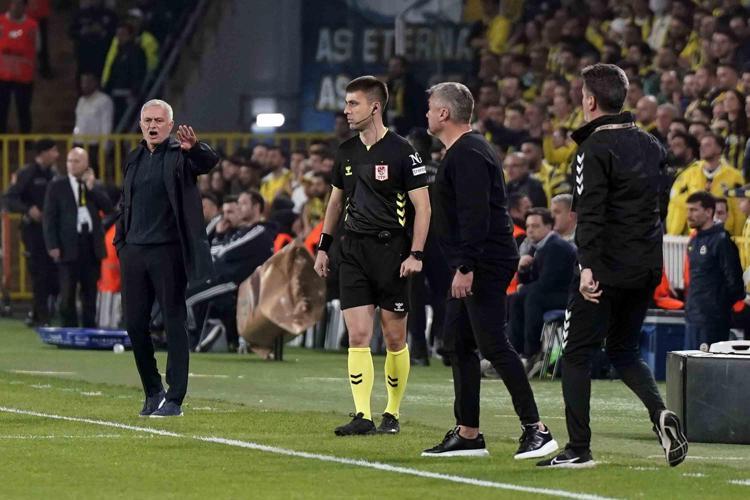 FIRAT AYDINUS: HAKEM CİHAN AYDIN, PENALTIYI ATLADI