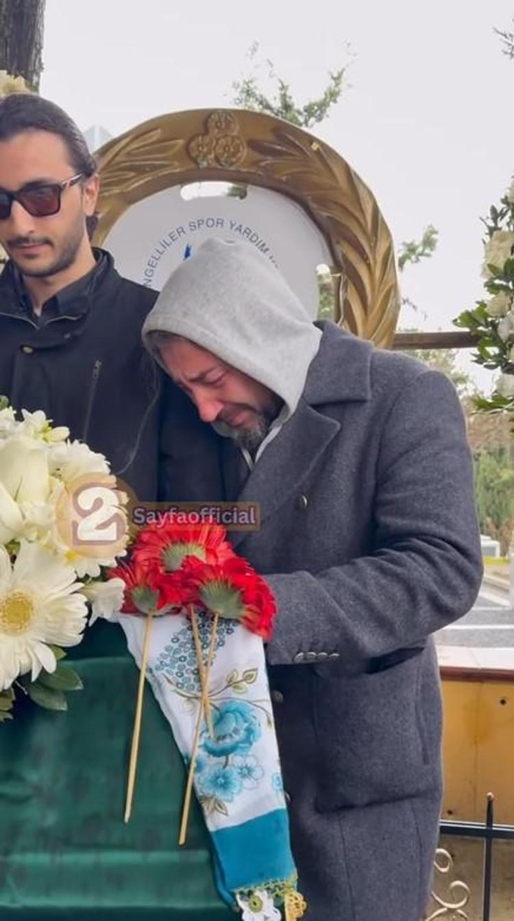 Tanyelinin cenazesinde gerginlik Gülben Ergeni sinirlendiren soru