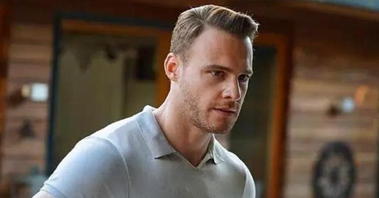 Kerem Bürsin ve Melisa Sabancı ayrıldı Nedeni şaşkına çevirdi