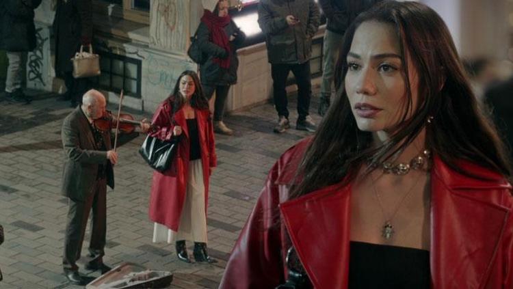 Demet Özdemir İstiklalde şarkı söyledi İstiklal Caddesinde bir Demet Rüya