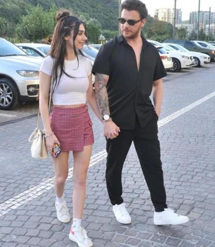 2 kez evlenip boşanmışlardı Burcu Kıratlı: Bana artık Sinanı sormayın