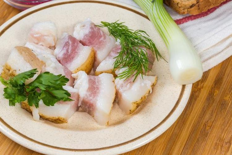 Damar tıkanıklığının doğal ilacı Kilosu 250 TL: Buruş buruş olmuş damarları açıyor, kasaptan alıp yemeklere 1 parça ekleyin