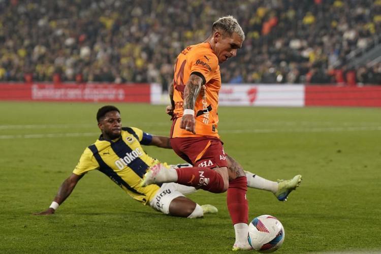 Galatasaray, Kadıköyde Fenerbahçenin kabusu oldu