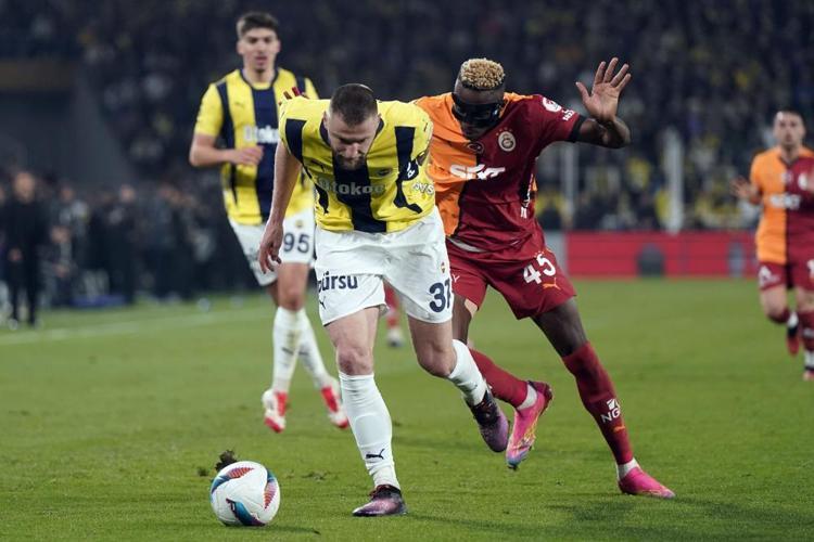 Galatasaray, Kadıköyde Fenerbahçenin kabusu oldu