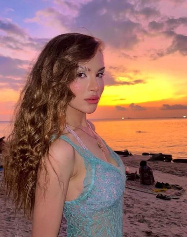 Feride Hilal Akın ve Hafsanur Sancaktutan dolandırıcıların hedefi oldu Harekete geçtiler