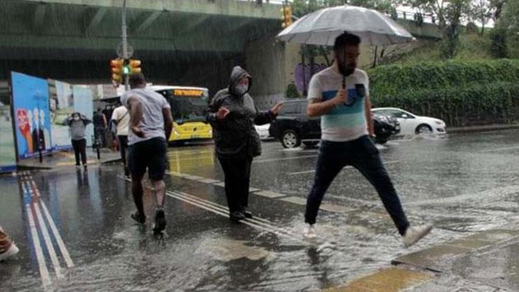 İstanbulda hava durumu için Meteoroloji ve Valilikten peş peşe uyarılar