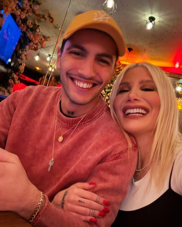 Paylaşımı ele verdi İrem Derici ve Melih Kunukcunun aşkı meğer aylar önce başlamış