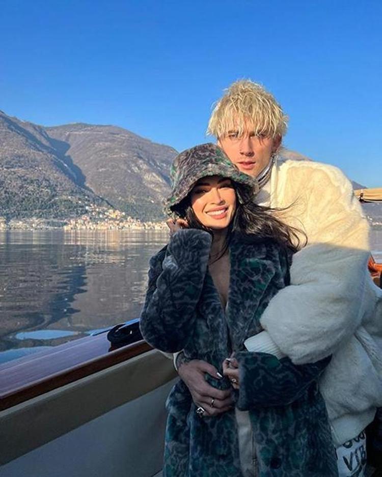 Dördüncüyü doğurdu, ihaneti bile unuttu Megan Fox bebek kokusunu çok özlemiş