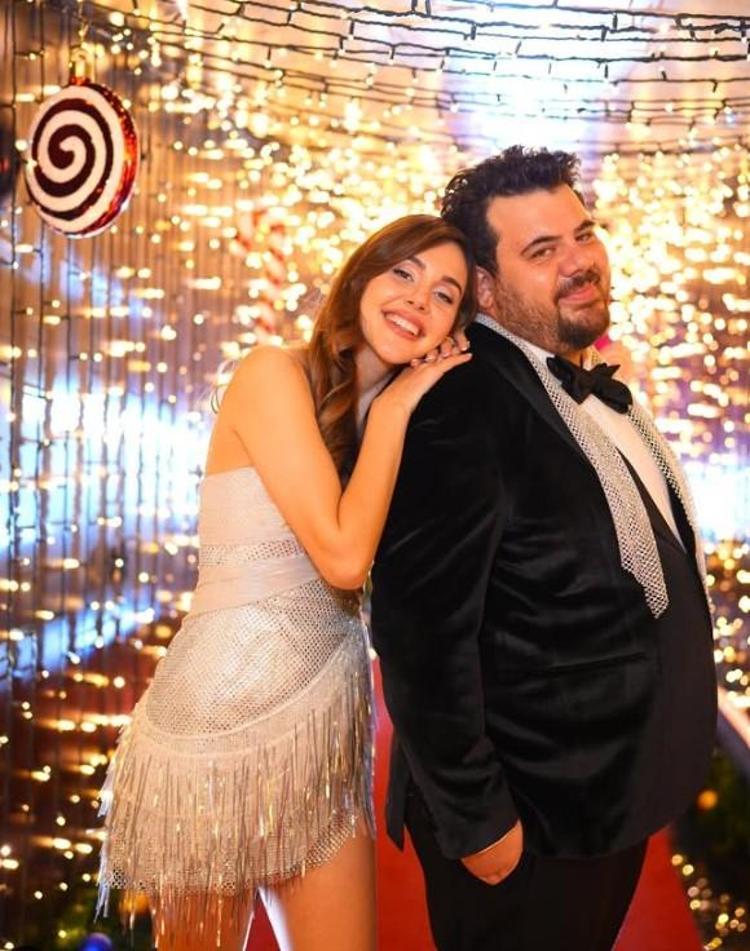 Berfu Yenenler 30 yaşına girdi Eser Yenenlerin hediyesi şoke etti