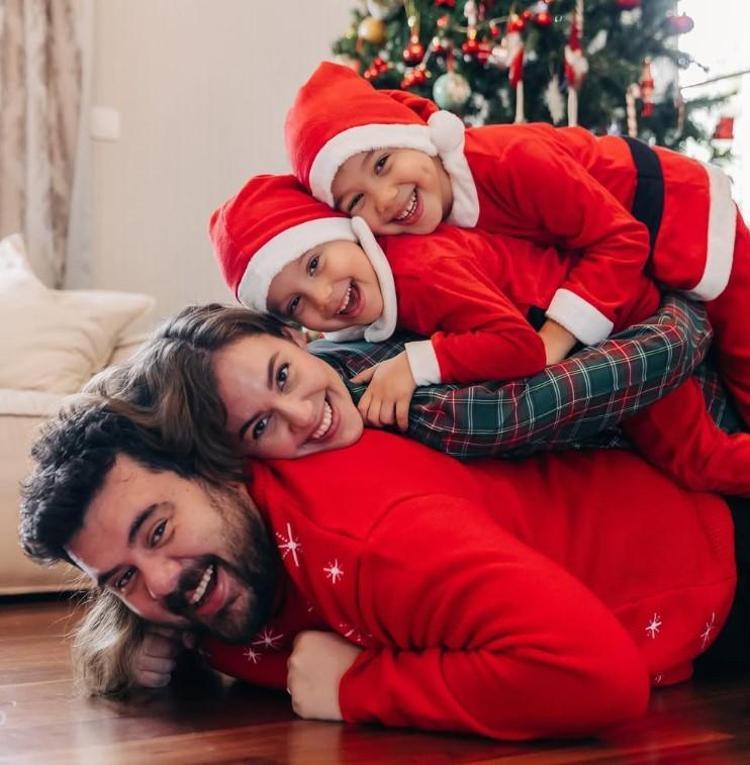 Berfu Yenenler 30 yaşına girdi Eser Yenenlerin hediyesi şoke etti