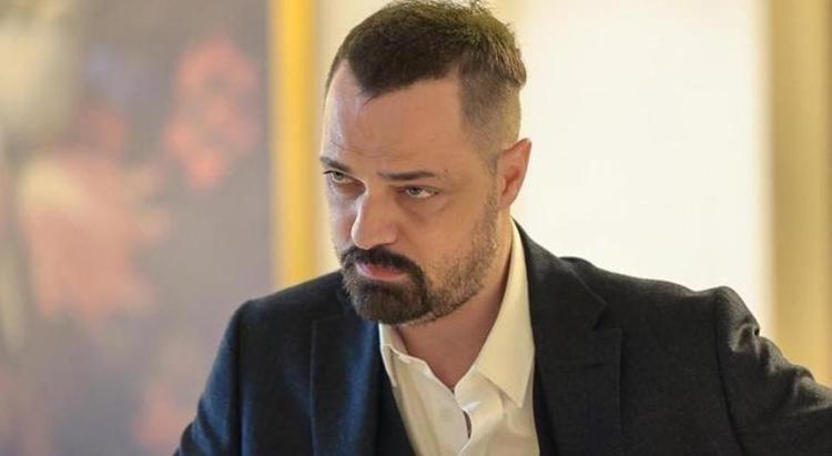 Ertan Sabanın eşi de kendisi gibi ünlü çıktı