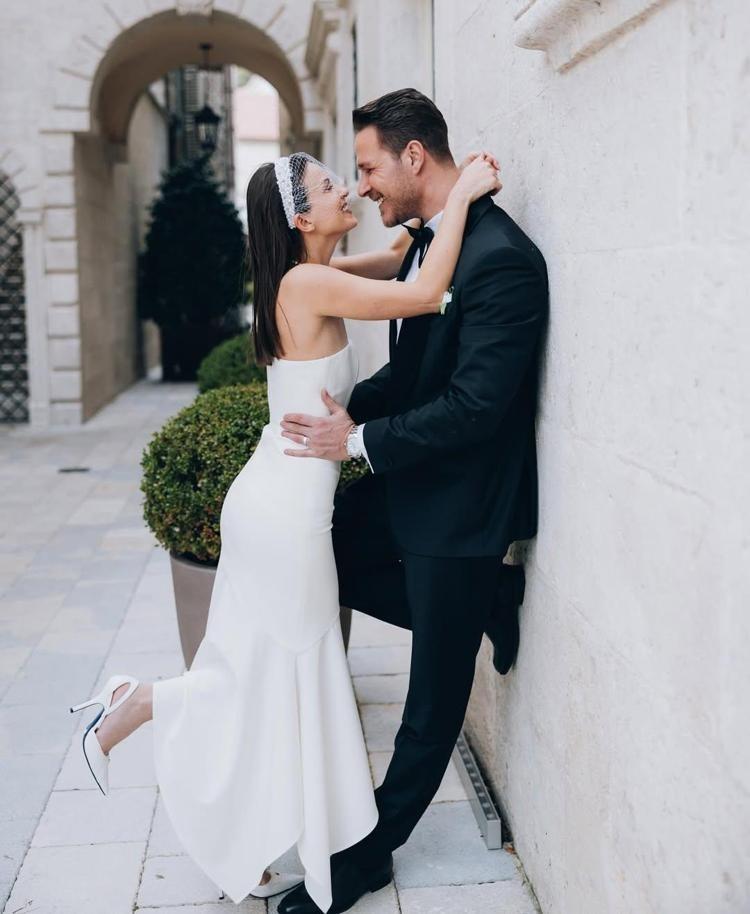 Doğum için gün sayıyorlar Burak Çelikin bebeğinin cinsiyeti belli oldu