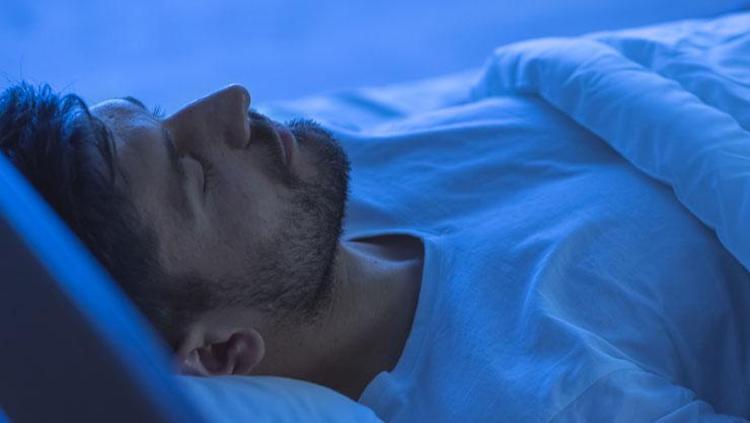 HER GECE 7 SAAT UYUMA ALIŞKANLIĞI