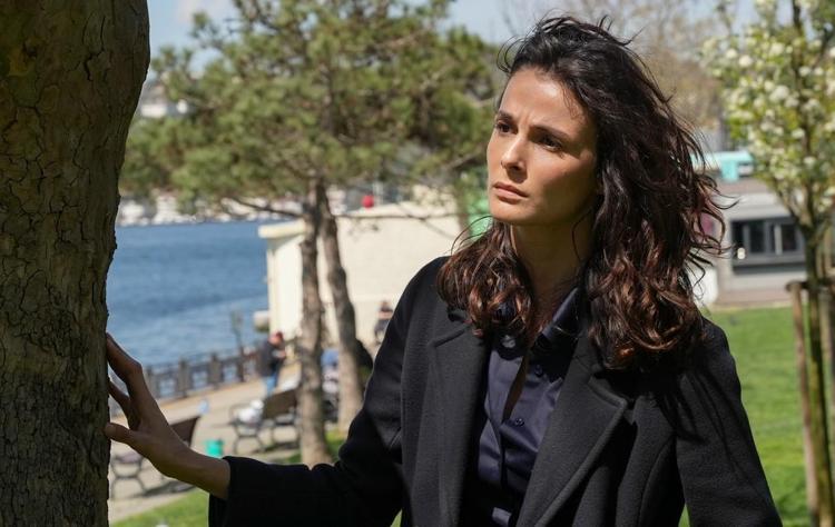 Nisan, Eşrefin kollarında Kadirin hamlesi Eşrefi delirtecek