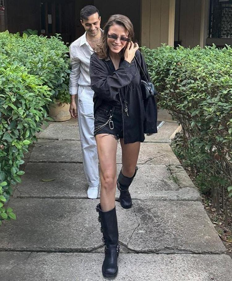 REKLAM AŞKI İDDİALARI