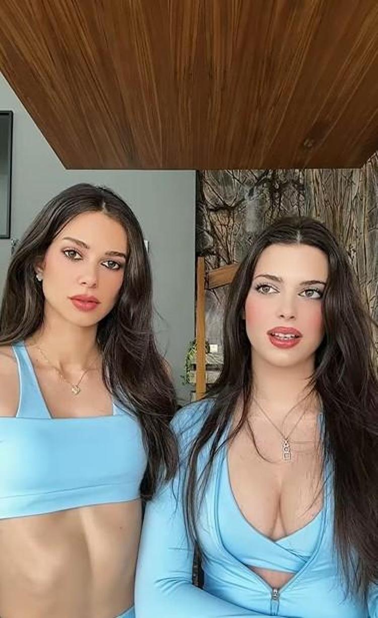 Defne Samyeli’nin kızları Derin ve Deren Taludan mavili poz Alın size Kendall-Kylie