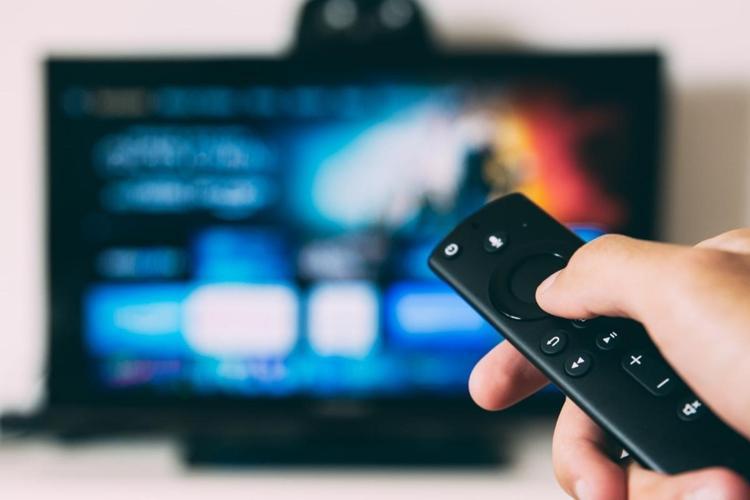 20 Nisan 2025 Pazar TV yayın akışı Hafta sonu televizyonda ne var Kanal D, Show TV, TRT1, ATV, Star TV, Now TV, TV8 yayın akışı