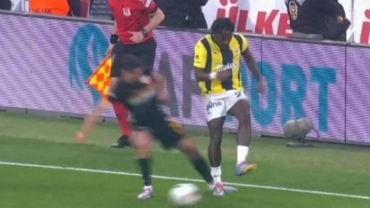 Maç sonrası gol iptali tepkisi Buna müdahale etmemesi skandal