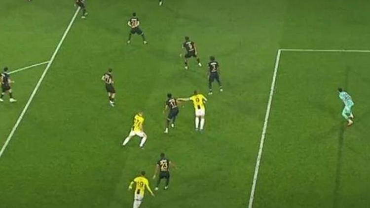 Maç sonrası gol iptali tepkisi Buna müdahale etmemesi skandal