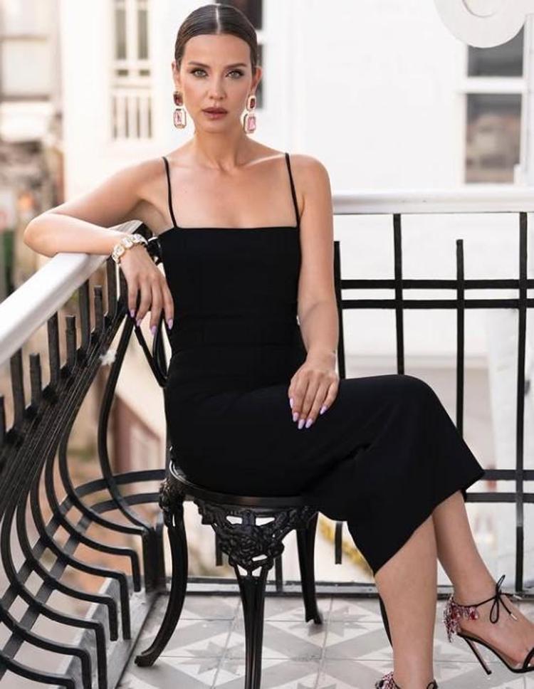 Bebek müjdesi gelmişti İrem Helvacıoğlundan ilk paylaşım geldi