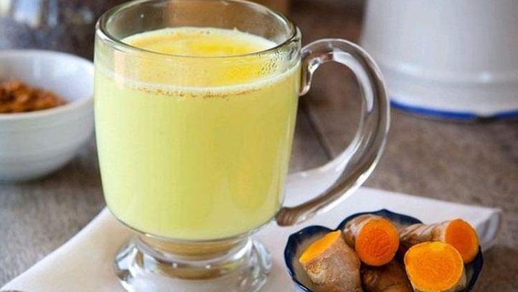 Bir haftada 5 kilo verdiren yaz detoksu Sadece 3 malzeme ile hazırlanıyor: Günler içerisinde göbeğinizi dümdüz yapıyor
