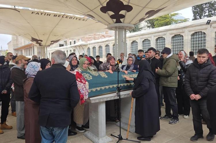 SON YOLCULUĞUNA UĞURLANDI