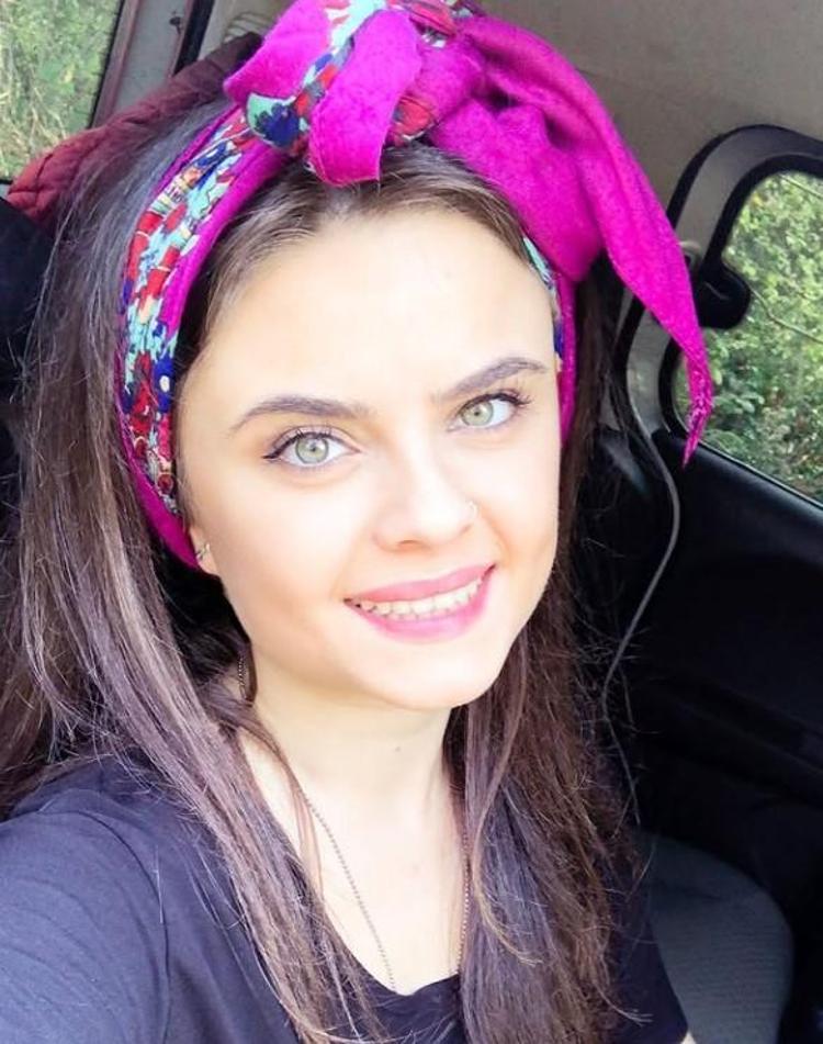 BANA KÜFRETMEYE BAŞLAYIP BIÇAK ÇIKARDI