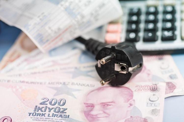 Elektrik faturasını yarı yarıya düşürüyor Buzdolabına 1 parça koymak yetiyor, enerjiden tasarruf sağlıyor