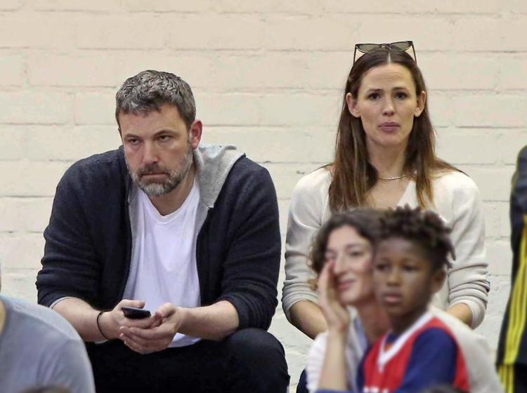 Jennifer Lopez ile evliliği biten Ben Affleck yeni bir aşk arıyor İşi çöpçatanlara kaldı