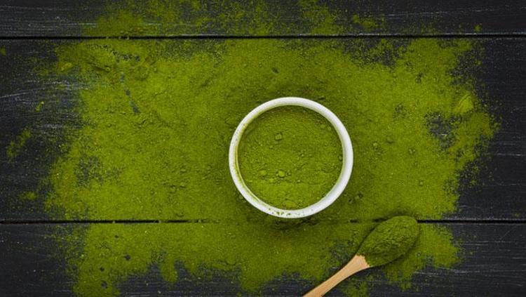 TOKLUK HİSSİNİ ARTIRAN BESİN: SPIRULINA TOZU