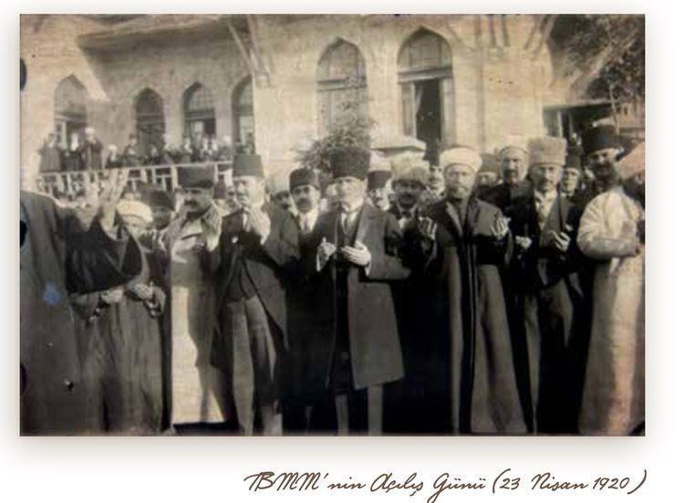 TBMM arşivinden tarihi an... İlk 23 Nisan kutlamaları böyle yapılmış