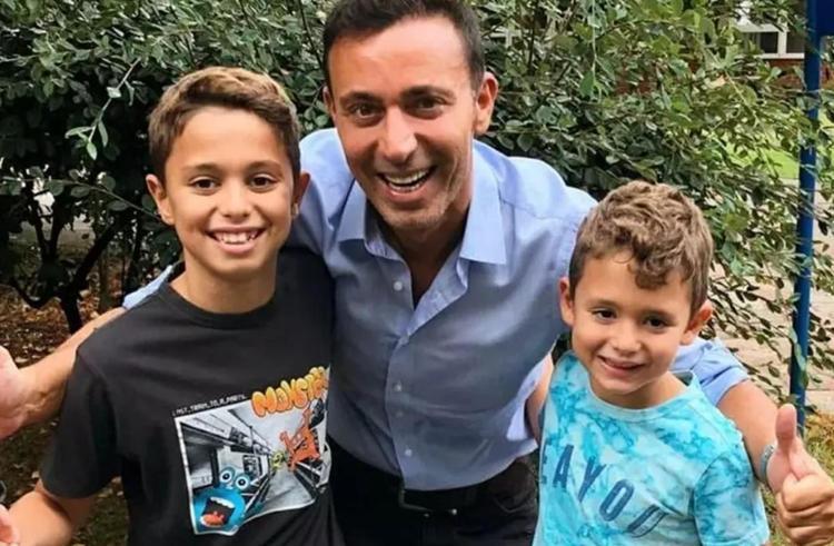 Babasının izinden gidiyor Mustafa Sandalın 16 yaşındaki oğlu sektöre girdi
