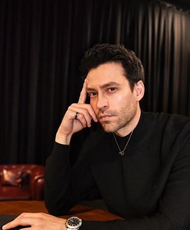 Barış Manço filmi iptal edildi Başrol Ekin Koç nedenini anlattı