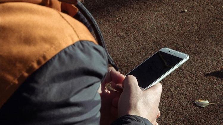 Depremde cep telefonları çekmezse yakınlarımıza nasıl ulaşacağız İşte hayat kurtaracak 7 çözüm