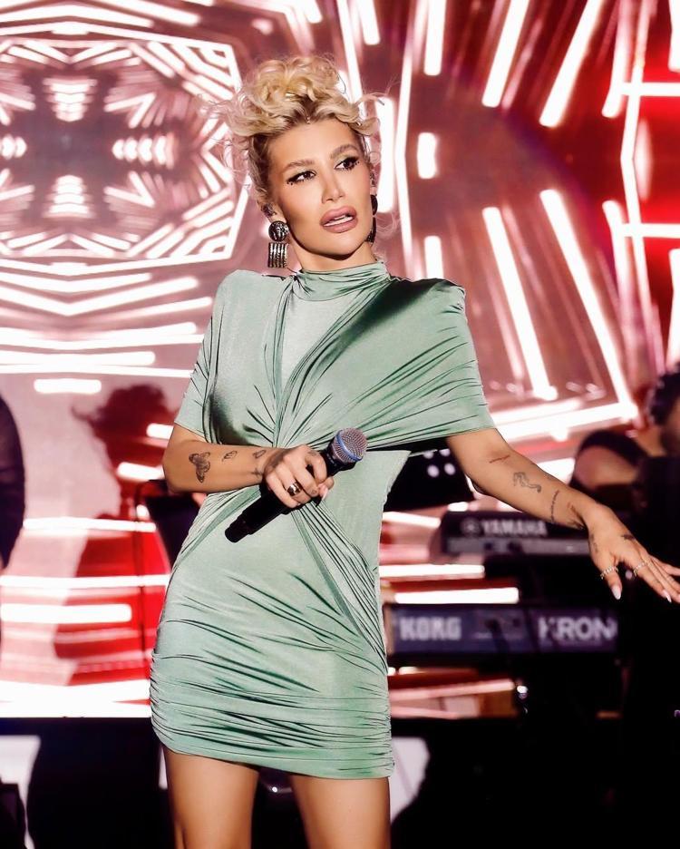 KADIN MERAKLANMIŞ BE APTAL İREM