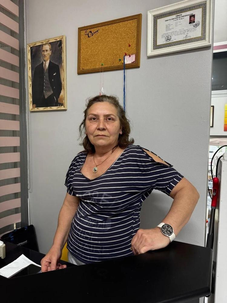 Kanseri yendi, estetik operasyonla hayatı altüst oldu “Göğsümde ölü derilerle yaşıyorum”