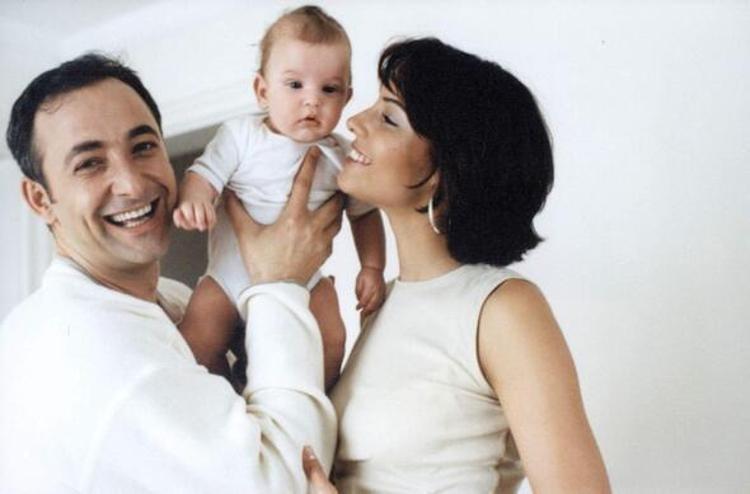 Can Aslantuğdan babası Mehmet Aslantuğla yeni poz Mesleğinde de babasının izinden gidiyor