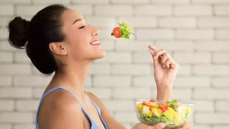 Klasik diyetlerden çok daha farklı Vücuttaki yağları mıknatıs gibi çekiyor, metabolizma hızını yüzde 100 artırıyor
