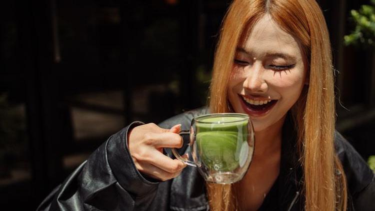 Matcha çayının faydaları şu şekilde sıralanabilir: