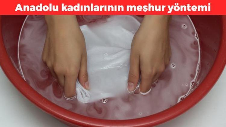Perdeleri makineye atmadan kar gibi yapıyor Yıllardır Anadolu’da kullanılan yöntem: Birkaç malzeme ile hazırlanan doğal karışım
