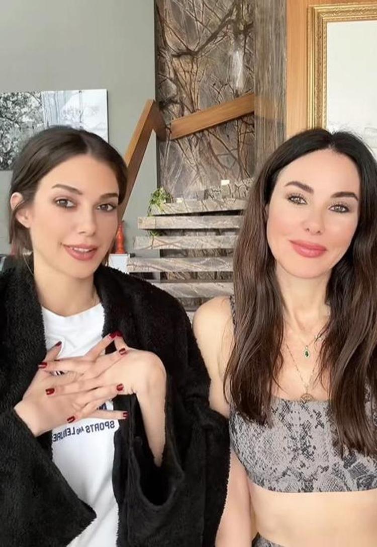 Deren Talu annesi Defne Samyeli ile soru cevap yaptı Hafif kuşkucu ama çok doğrucu