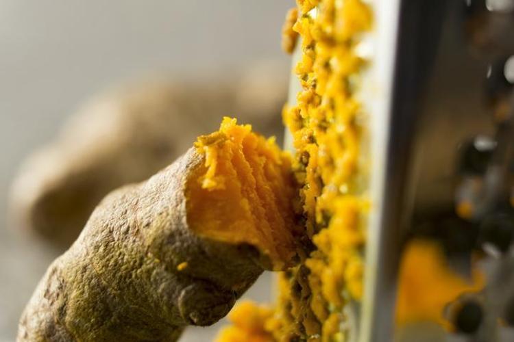 BAĞIŞIKLIK SİSTEMİNİ GÜÇLENDİRİR