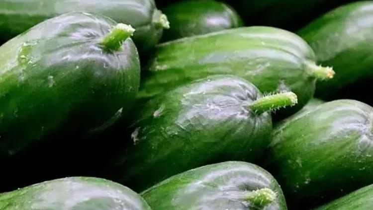 Fondötene, kapatıcıya para dökmeyin Cildinizi kar gibi beyazlatıyor: Pirinç unu ile karıştırın