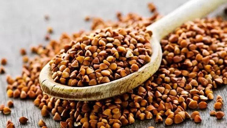 Vücutta tek bir yağ zerresi bırakmıyor 1 haftada 3 kilo verdiriyor: Yaza girmeden iğne ipliğe döndürüyor