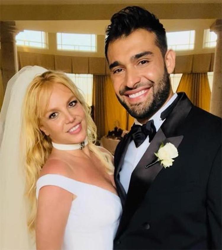 Britney Spears çöküşten yine kurtulamadı 4 aydır evdeyim, aklımı kaçırmak üzereyim